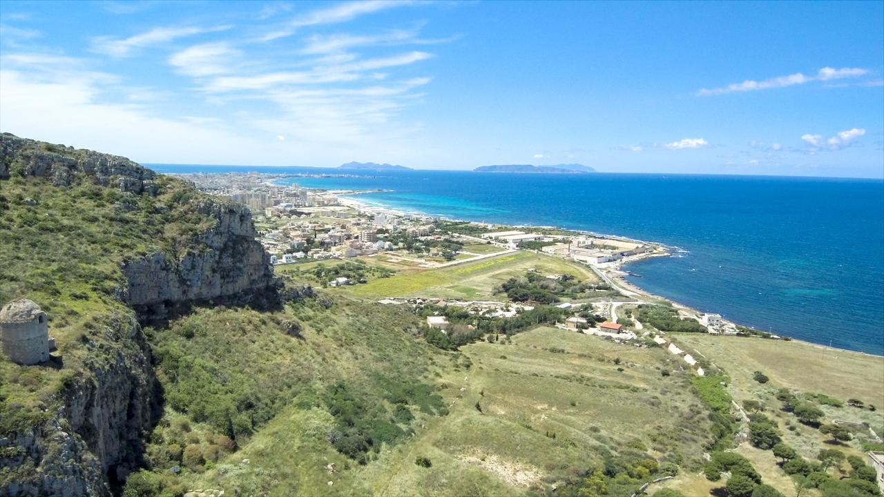 Azienda Agrituristica Tenuta Pizzolungo Erice Exterior photo